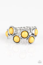 Load image into Gallery viewer, Foxy Fabulous - Yellow Ring #152
