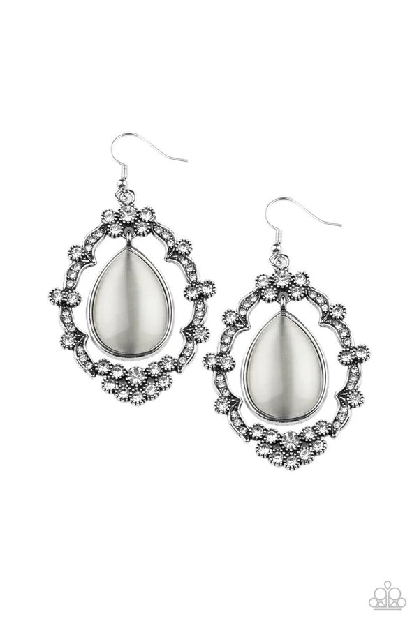 Icy Eden - White Earring #1294