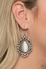 Load image into Gallery viewer, Icy Eden - White Earring #1294
