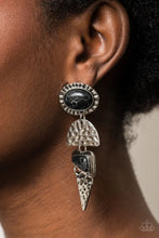 Load image into Gallery viewer, Earthy Extravagance - Black Post Earring #1389
