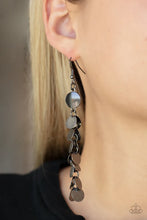 Load image into Gallery viewer, Game CHIME - Black Earring #1399
