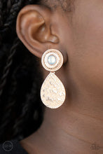 Load image into Gallery viewer, Emblazoned Edge - Rose Gold Clip On Earring #715
