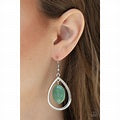 Load image into Gallery viewer, Seasonal Simplicity - Green Earring #851
